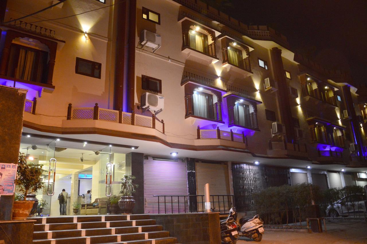 فندق Amanda Crown Jaipur Kukas المظهر الخارجي الصورة