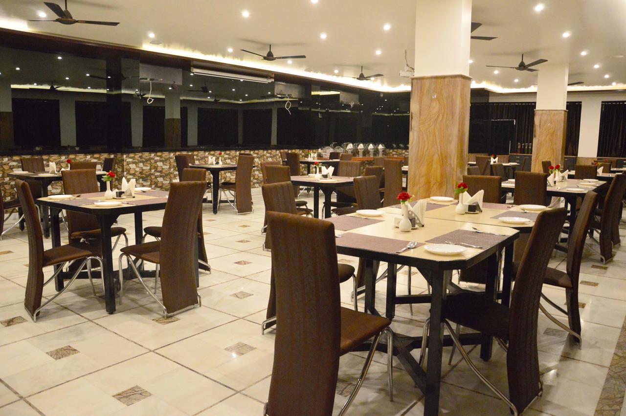فندق Amanda Crown Jaipur Kukas المظهر الخارجي الصورة