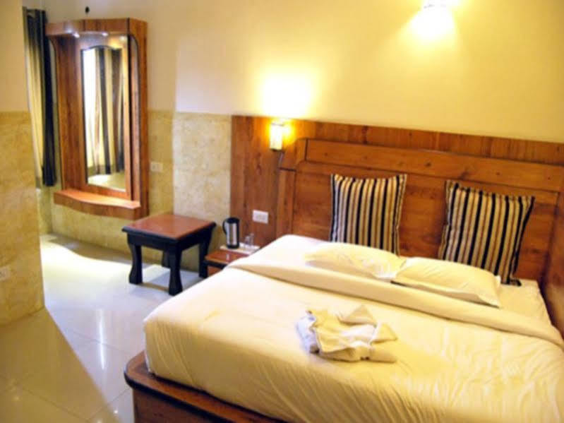 فندق Amanda Crown Jaipur Kukas المظهر الخارجي الصورة