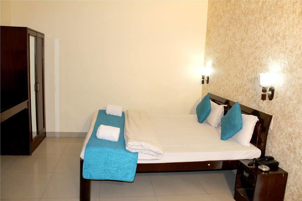 فندق Amanda Crown Jaipur Kukas المظهر الخارجي الصورة