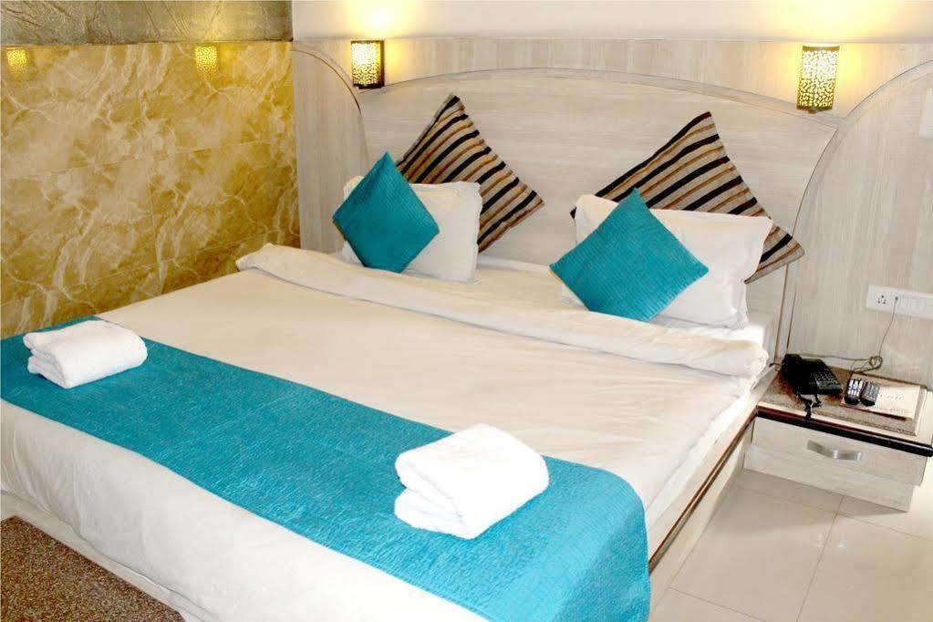 فندق Amanda Crown Jaipur Kukas المظهر الخارجي الصورة
